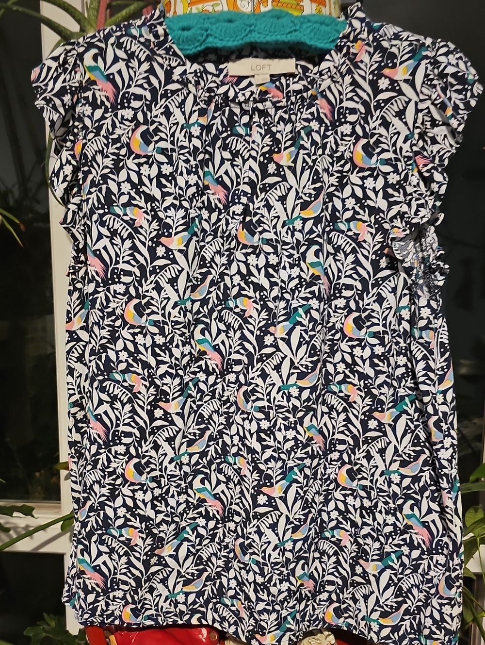 LOFT Navy Floral & Bird Flutter Sleeve Blouse Teal Pink Accents Large Casual